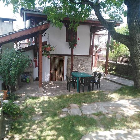 Дядовата Къща Hotel ตริยาฟนา ภายนอก รูปภาพ